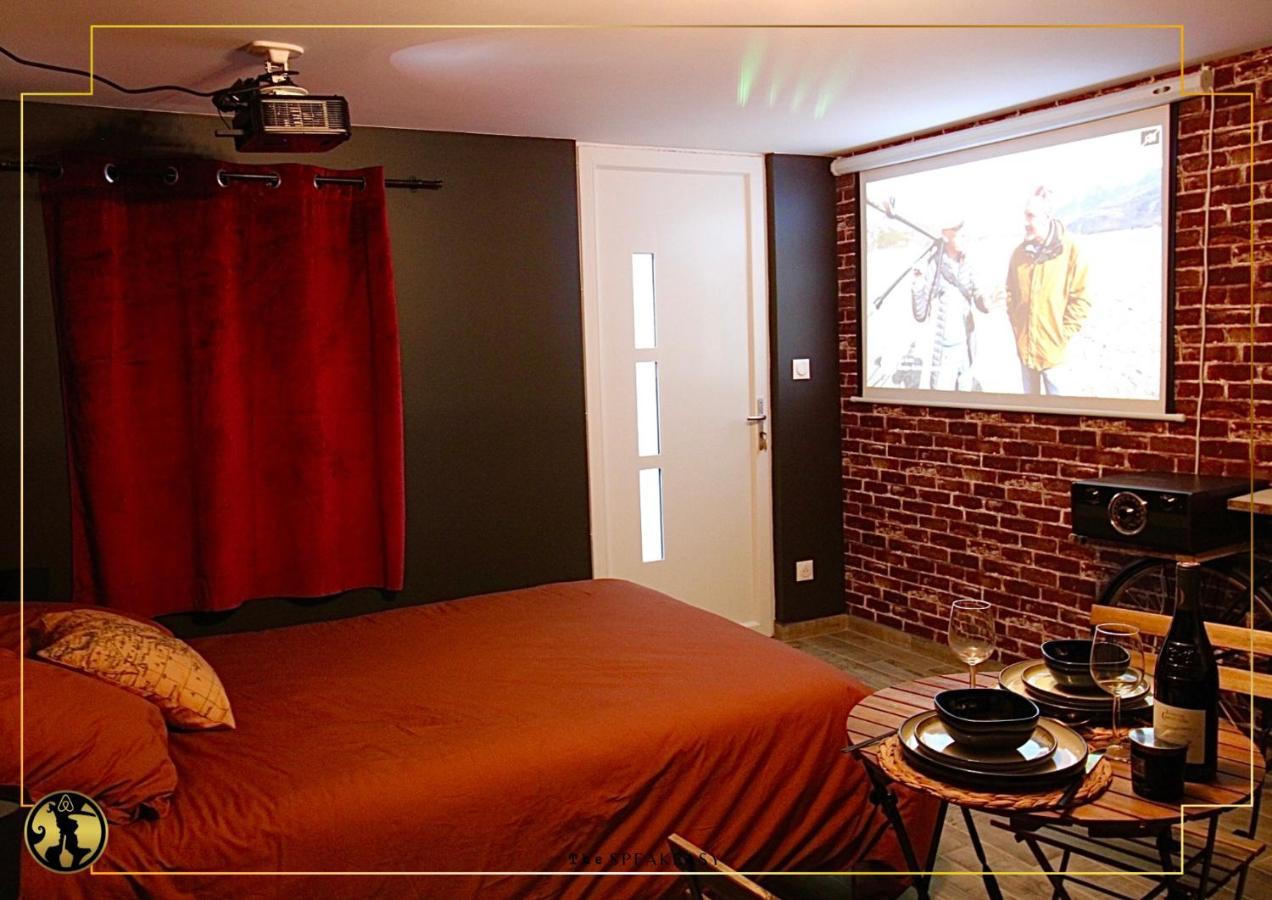 "The Speakeasy" Pub New Yorkais Centre Ville - Ideal Pro - Wifi Fibre - Retroprojecteur Cinema 생테티엔 외부 사진